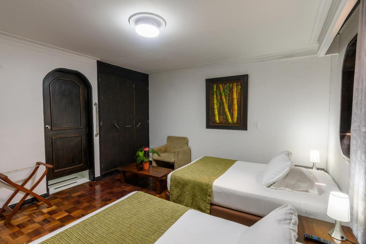 Like Home Hotel Boutique Medellín Buitenkant foto
