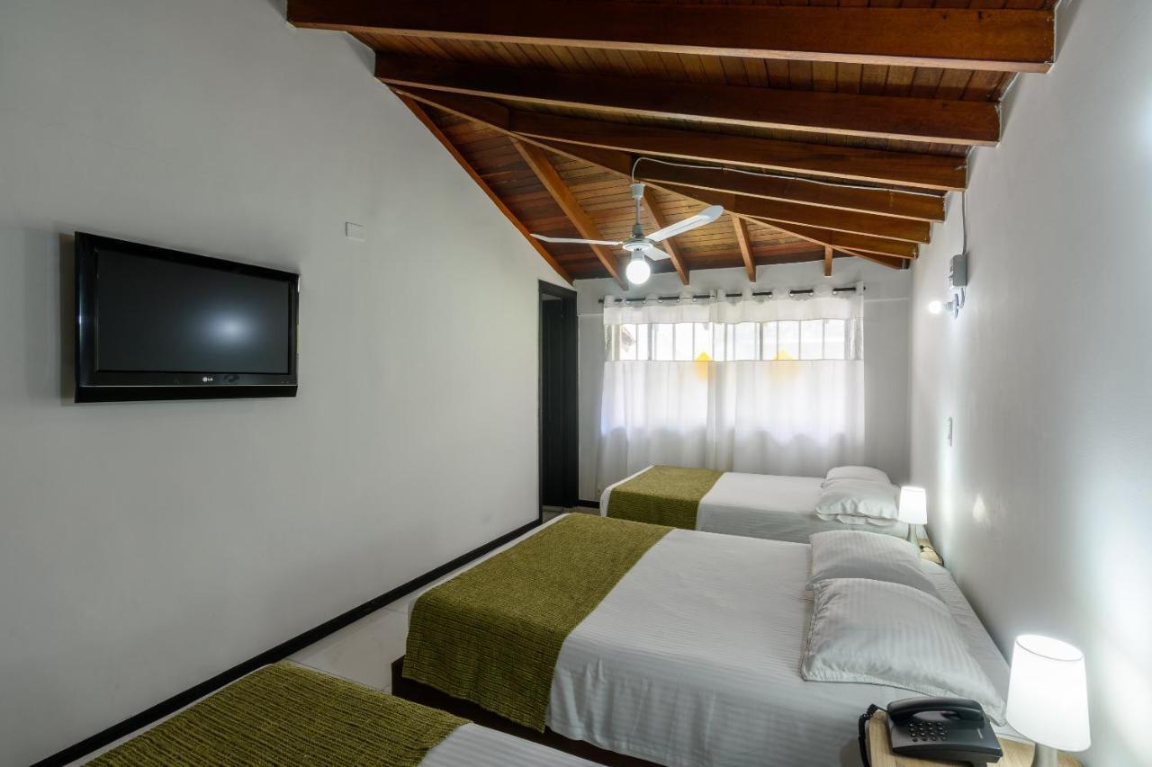 Like Home Hotel Boutique Medellín Buitenkant foto