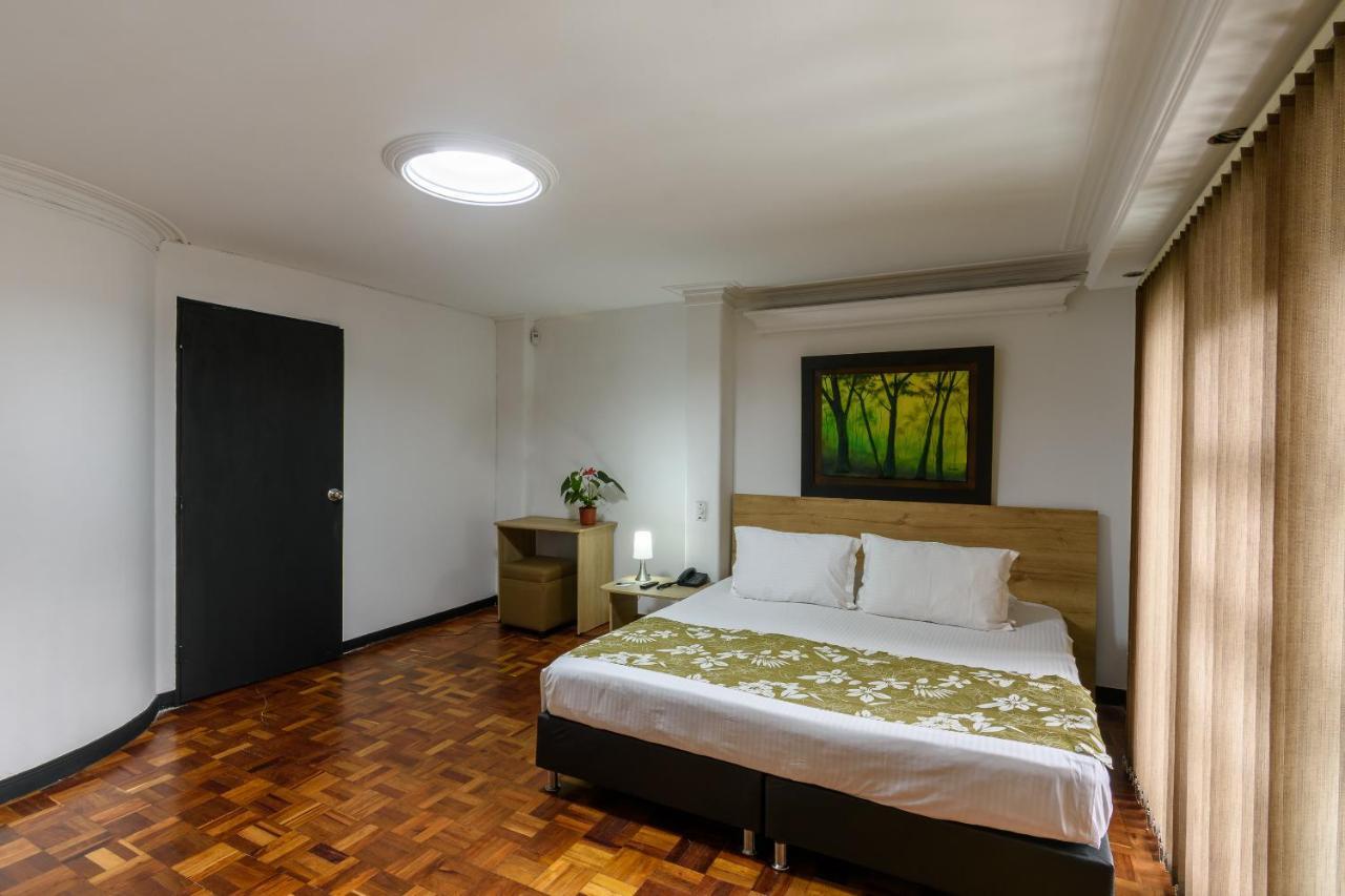Like Home Hotel Boutique Medellín Buitenkant foto